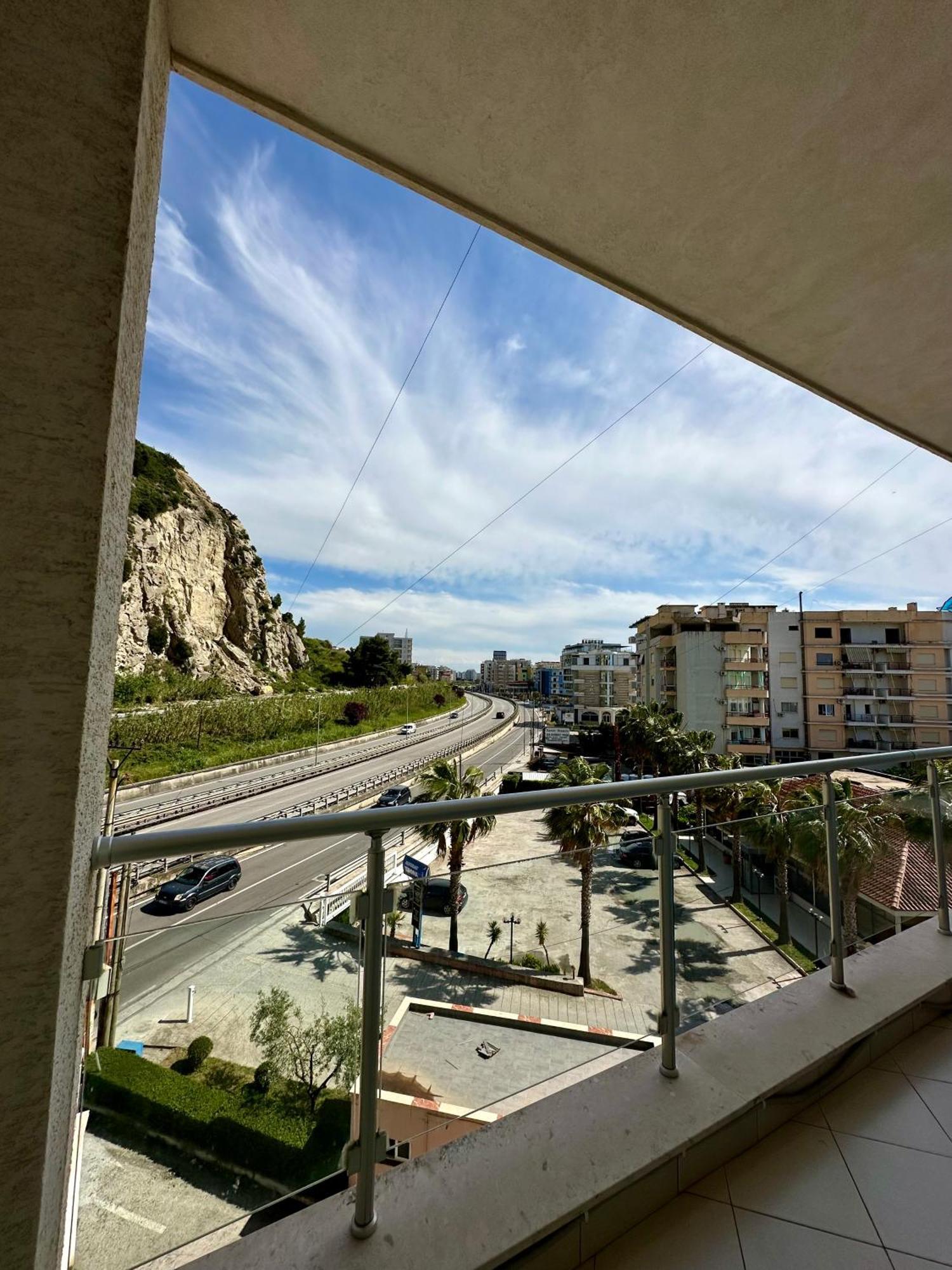 Apartment Ermest ,Kavaje Rock Durres Exterior photo